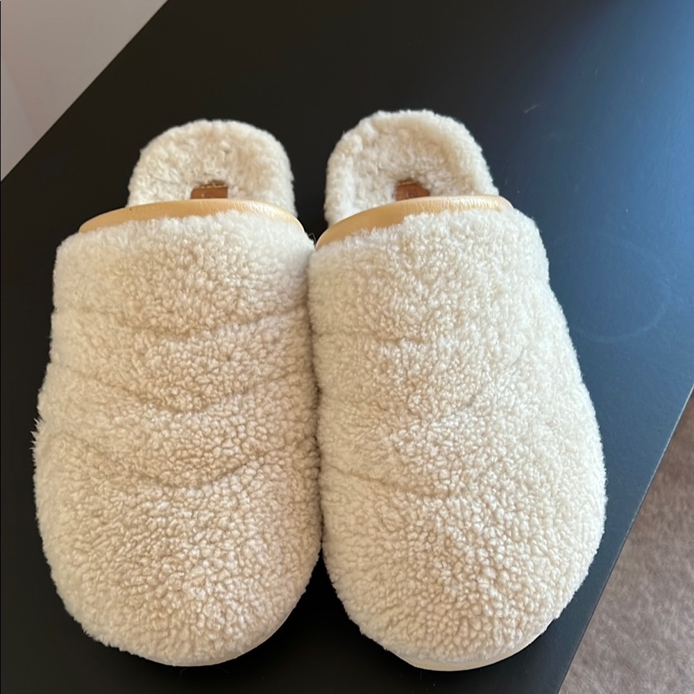 Olukai PuPu Mua Cozy Cream Sherpa Slippers size 10W